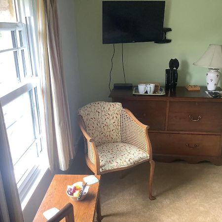 Bwthyn Cudd Bed & Breakfast Westbury  Ngoại thất bức ảnh