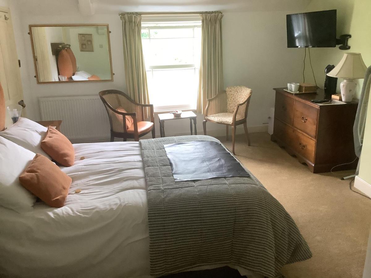 Bwthyn Cudd Bed & Breakfast Westbury  Ngoại thất bức ảnh